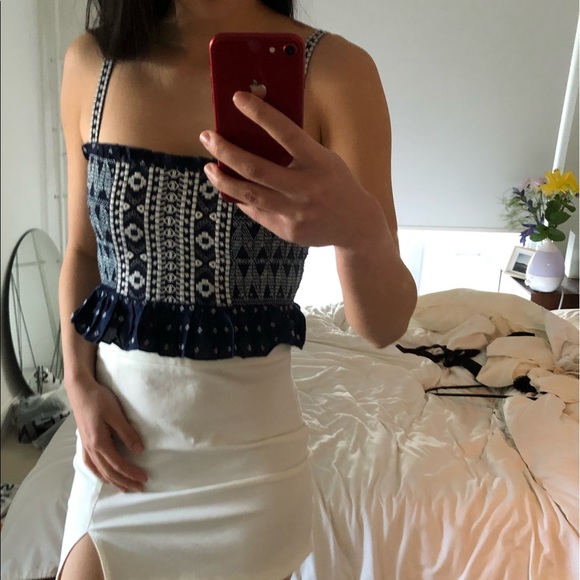 Crop tops bundle - forever 21 and garage - Picture 3 of 16